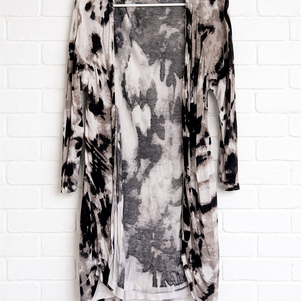 Stylish Black and Gray Women's Cardigan